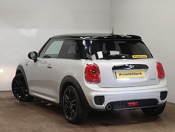 Used MINI Hatch 2017 for sale - 78693313: Photo