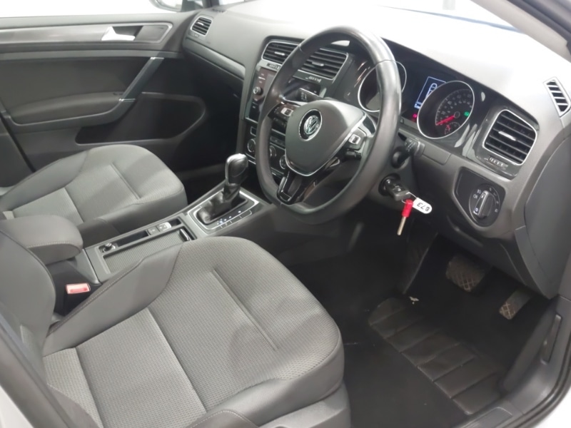 Used Volkswagen Golf 2019 for sale - 77999948: Photo 18