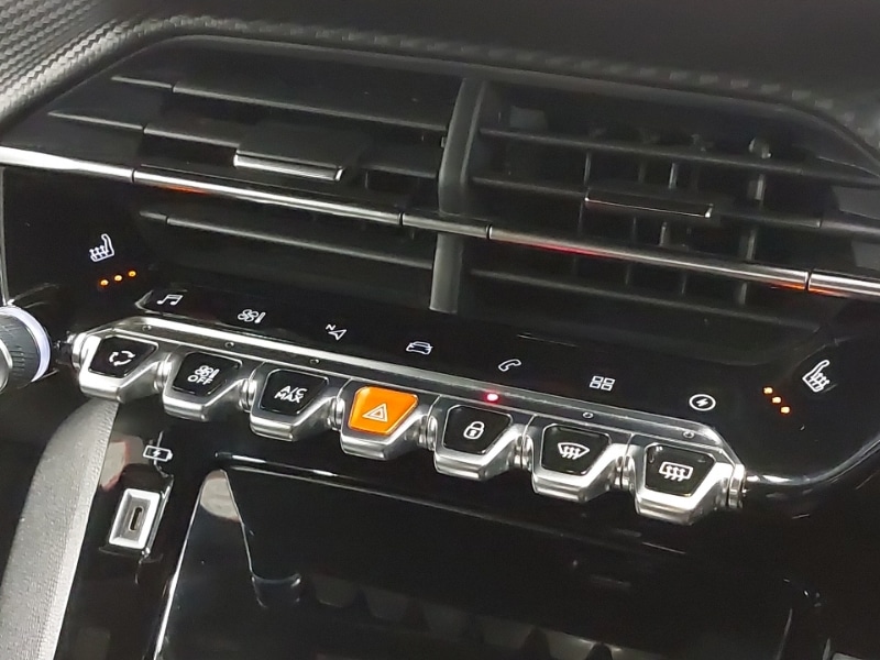 Used Peugeot 2008 2023 for sale - 78169658: Photo 13