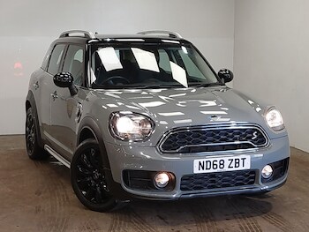 Used MINI Countryman 2019 for sale - 77242101: Photo