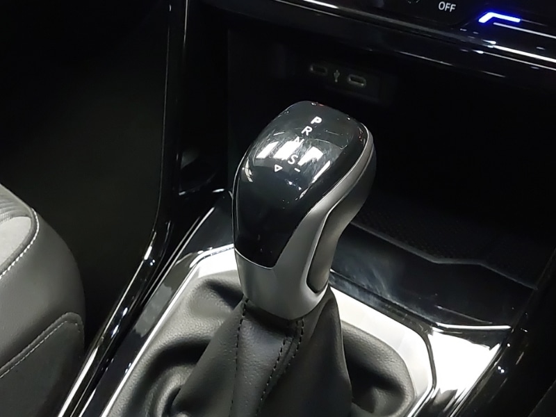 Used Volkswagen T-Roc 2024 for sale - 77300055: Photo 12