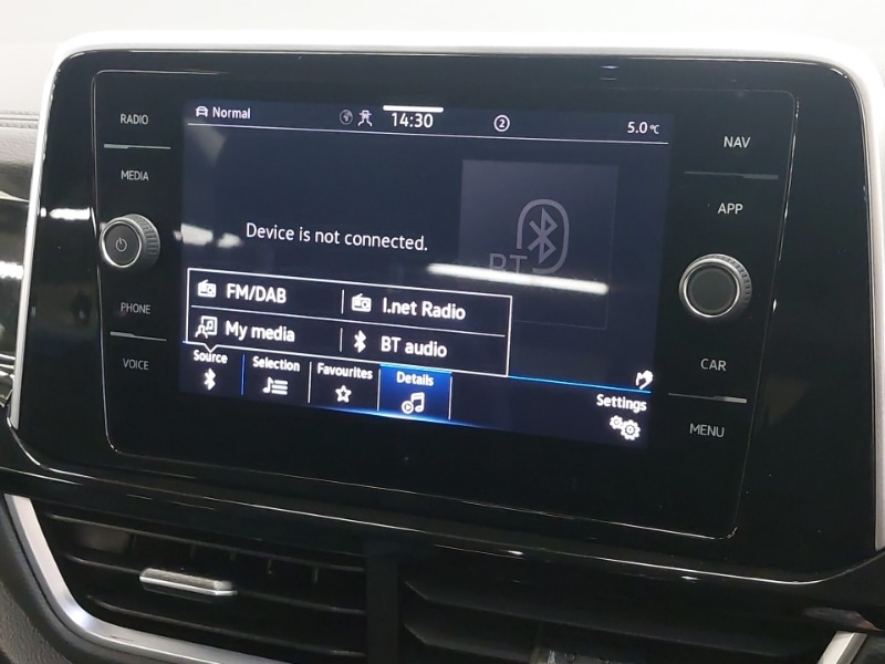 Used Volkswagen T-Roc 2024 for sale - 77300055: Photo 15