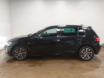 Used Volkswagen Golf 2019 for sale - 76619243: Photo