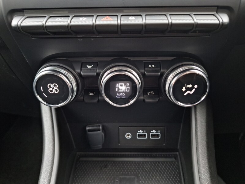 Used Renault Captur 2024 for sale - 76683649: Photo 14