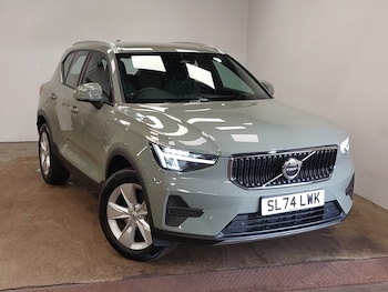 Volvo - XC40