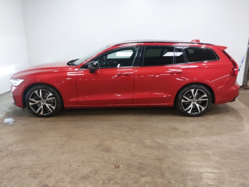 Used Volvo V60 2022 for sale - 77119218: Photo 4