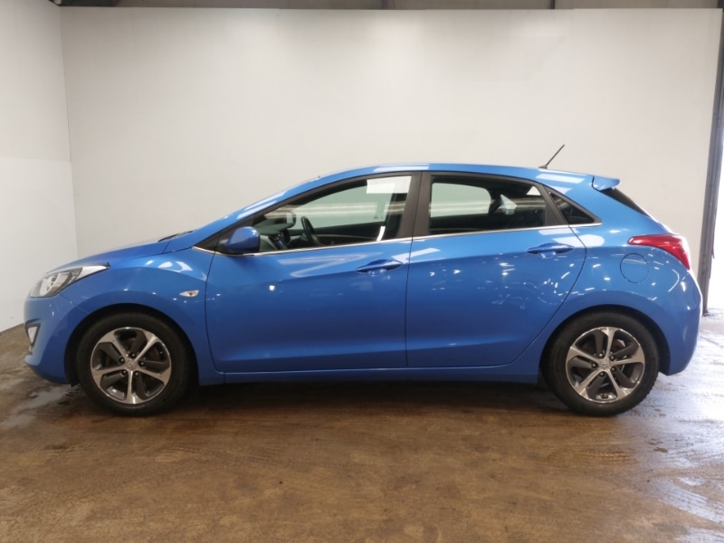 Used Hyundai i30 2016 for sale - 77889527: Photo 4