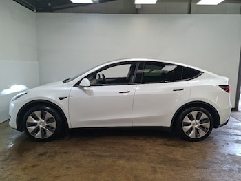 Used Tesla Model Y 2023 for sale - 79223747: Photo
