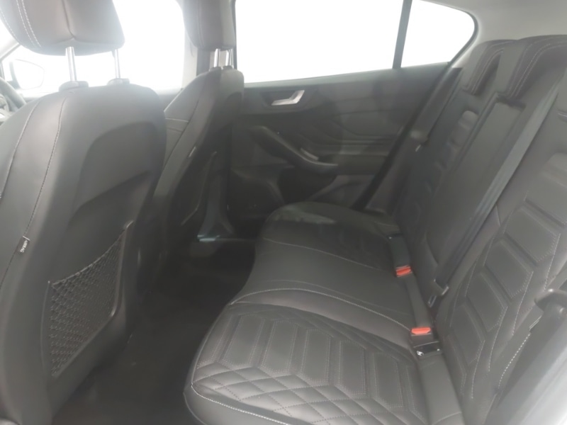 Used Ford Focus 2023 for sale - 78203088: Photo 6