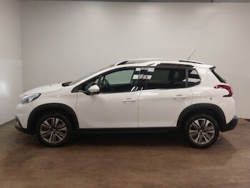 Used Peugeot 2008 2019 for sale - 77568808: Photo