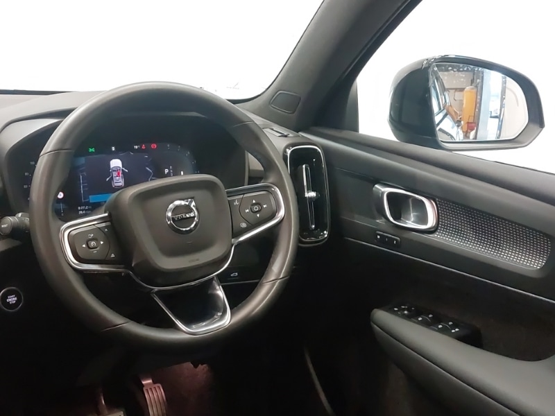 Used Volvo XC40 2024 for sale - 77999907: Photo 10