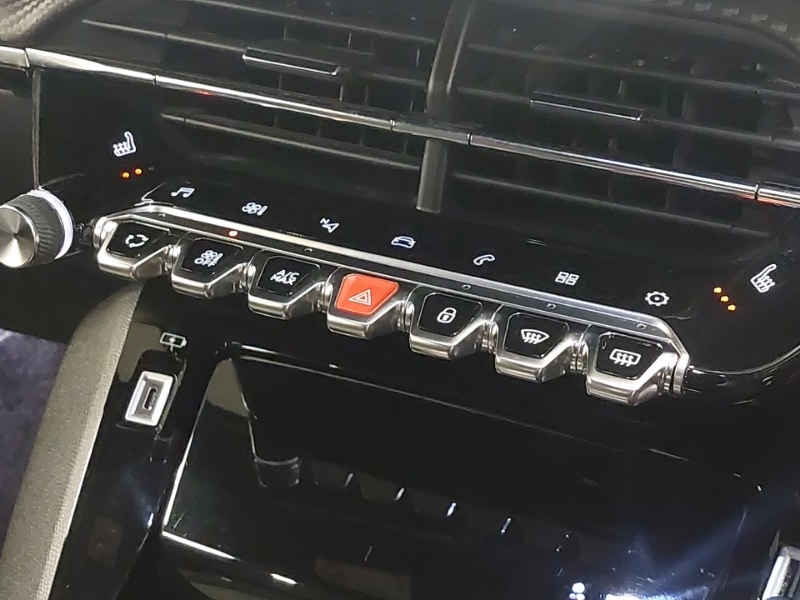 Used Peugeot 2008 2021 for sale - 76951612: Photo 13