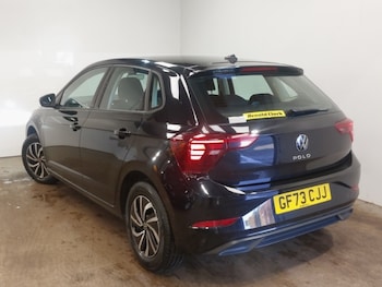 Used Volkswagen Polo 2023 for sale - 76639387: Photo