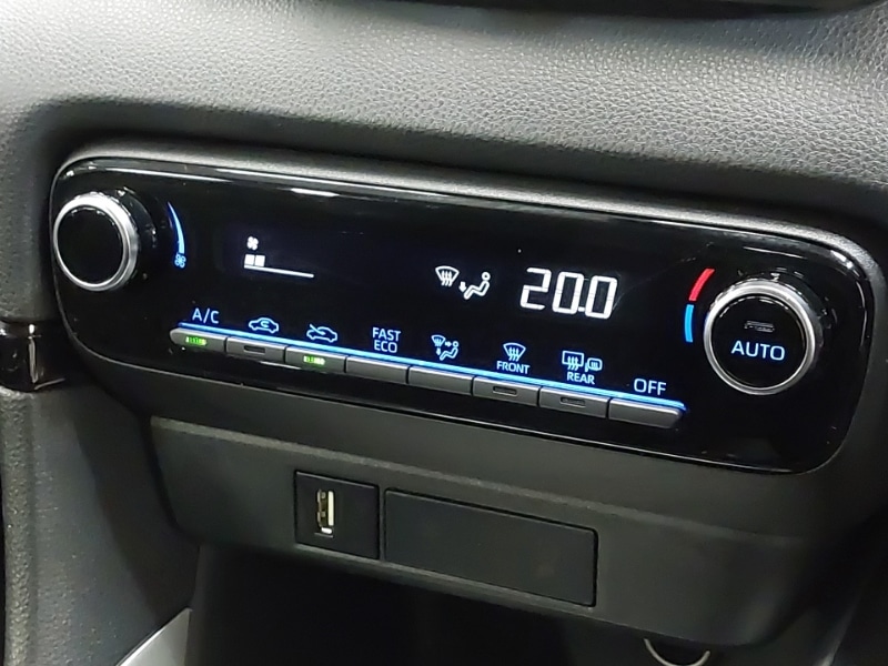 Used Toyota Yaris 2022 for sale - 77155037: Photo 13