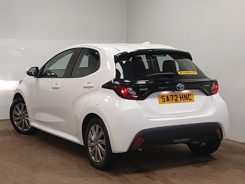 Used Toyota Yaris 2022 for sale - 77155037: Photo 3