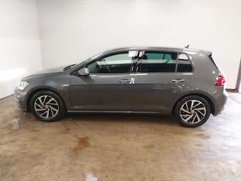 Used Volkswagen Golf 2019 for sale - 78634001: Photo