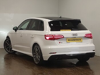 Used Audi A3 2018 for sale - 77750609: Photo