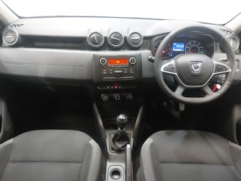 Used Dacia Duster 2021 for sale - 77568809: Photo