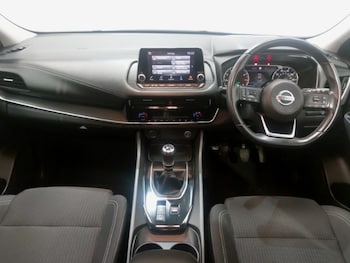 Used Nissan Qashqai 2021 for sale - 76543392: Photo