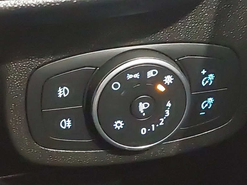 Used Ford Fiesta 2018 for sale - 76846889: Photo 17