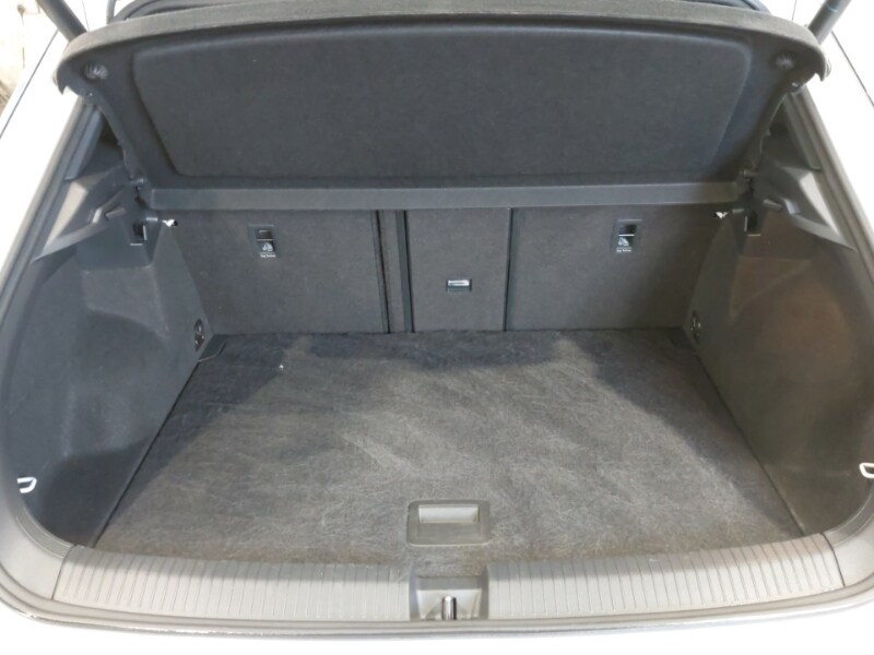 Used Volkswagen T-Roc 2018 for sale - 77635913: Photo 8