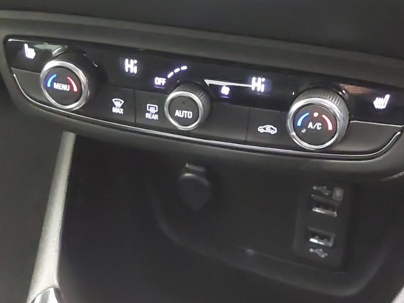 Used Vauxhall Crossland 2022 for sale - 77410199: Photo 13