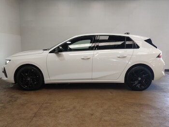 Used Vauxhall Astra 2023 for sale - 79031418: Photo