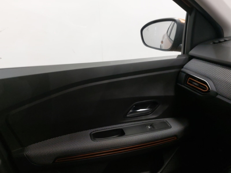 Used Dacia Sandero Stepway 2022 for sale - 76779809: Photo 16