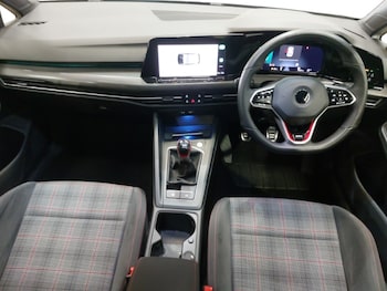 Used Volkswagen Golf 2021 for sale - 76951644: Photo