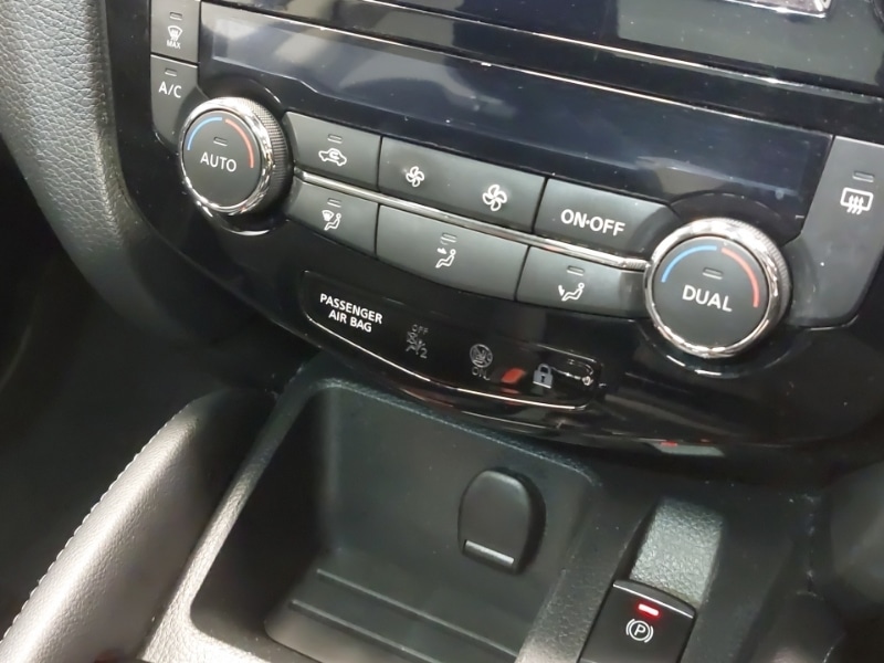 Used Nissan Qashqai 2017 for sale - 76289356: Photo 13