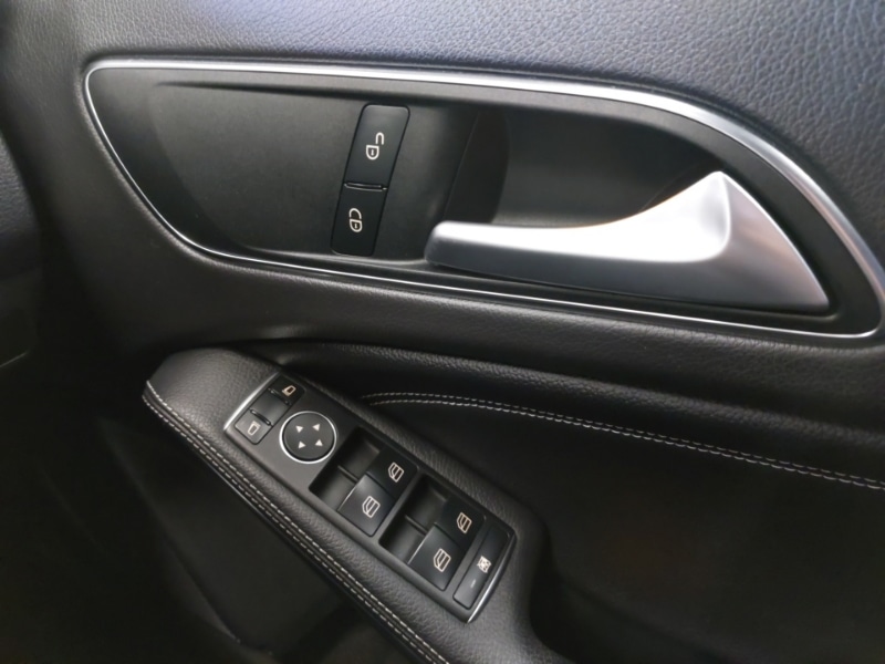 Used Mercedes-Benz GLA 2019 for sale - 77873793: Photo 17