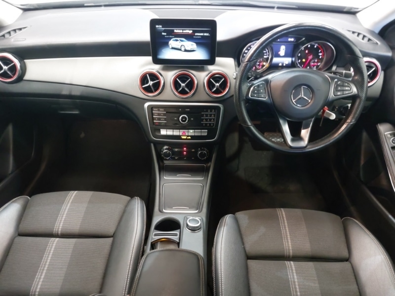 Used Mercedes-Benz GLA 2019 for sale - 77873793: Photo 2