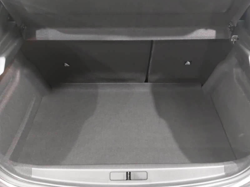 Used Peugeot 208 2022 for sale - 77034937: Photo 8