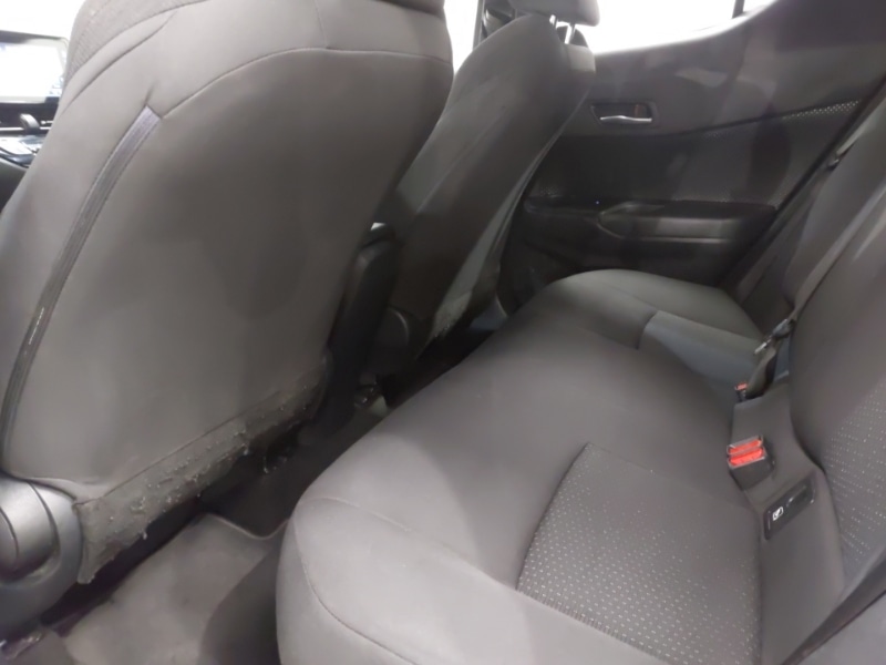 Used Toyota C-HR 2019 for sale - 76387851: Photo 6