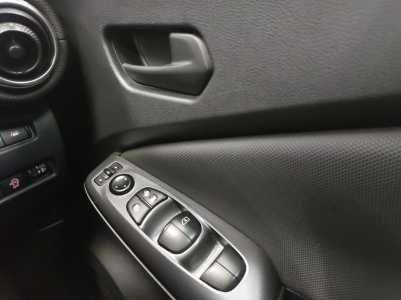 Used Nissan Juke 2023 for sale - 76518912: Photo 17