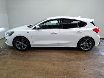 Used Ford Focus 2020 for sale - 79823089: Photo