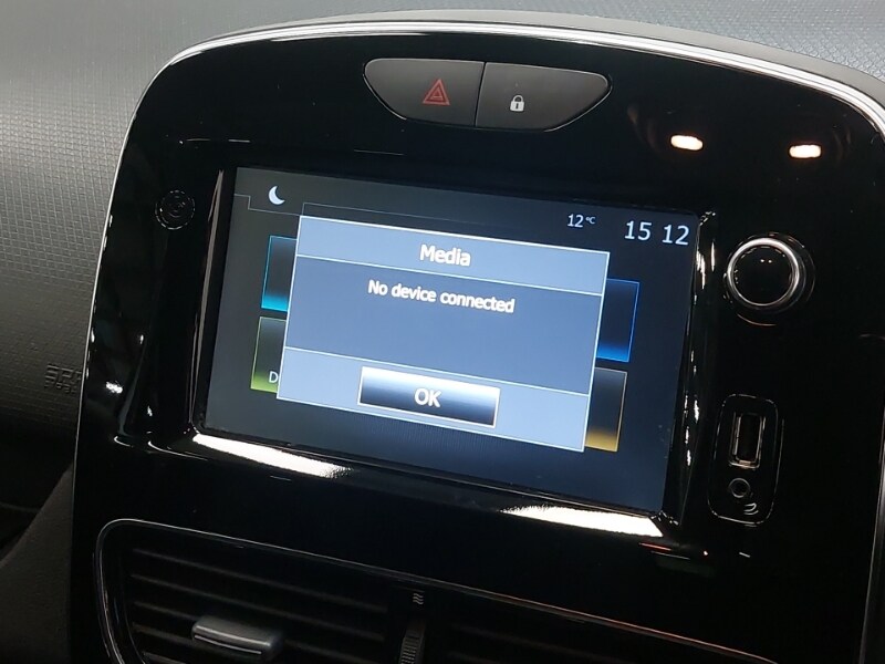 Used Renault Clio 2019 for sale - 76897570: Photo 15