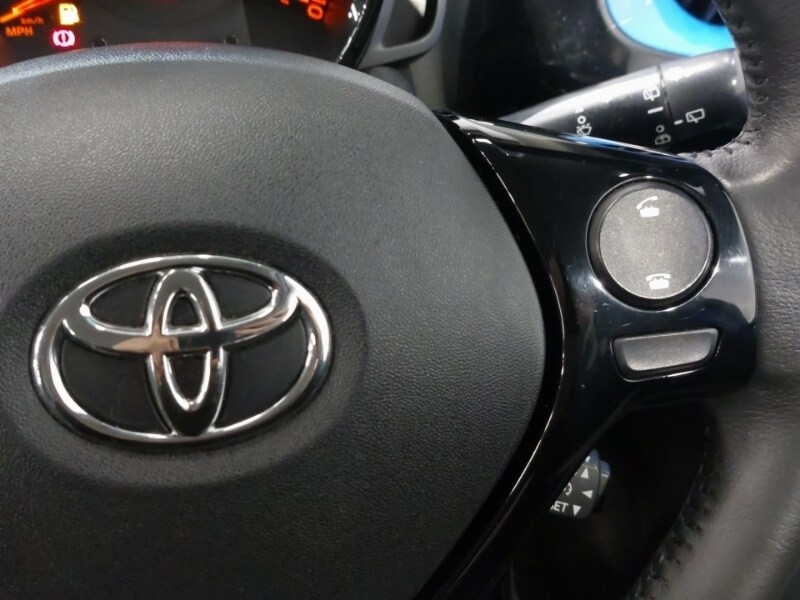 Used Toyota AYGO 2015 for sale - 78164233: Photo 16