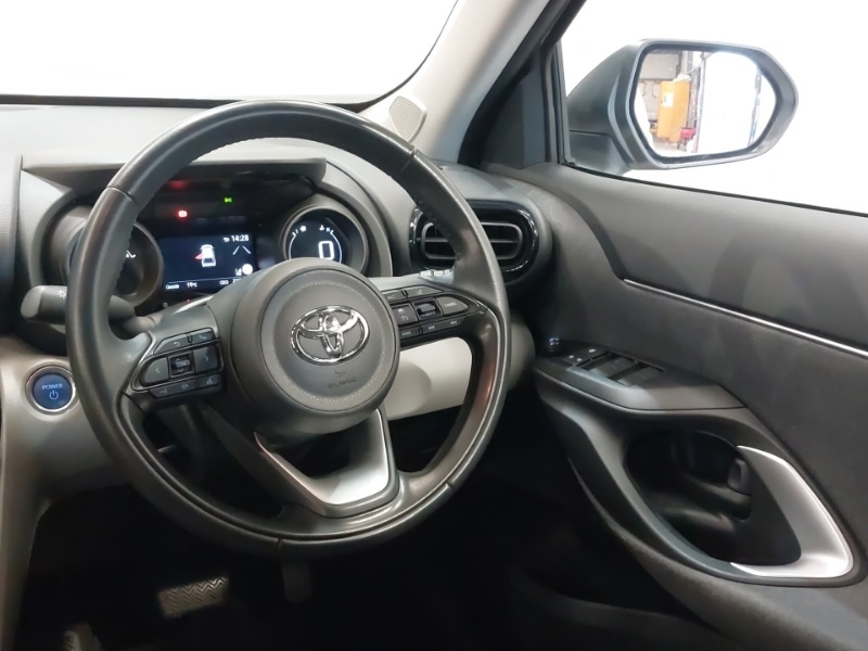 Used Toyota Yaris Cross 2022 for sale - 76465231: Photo 11