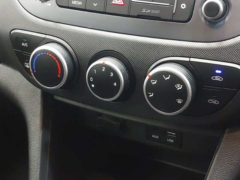 Used Hyundai i10 2019 for sale - 77228775: Photo 13