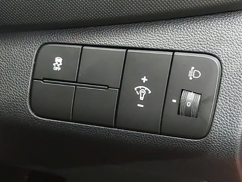 Used Hyundai i10 2019 for sale - 77228775: Photo 17