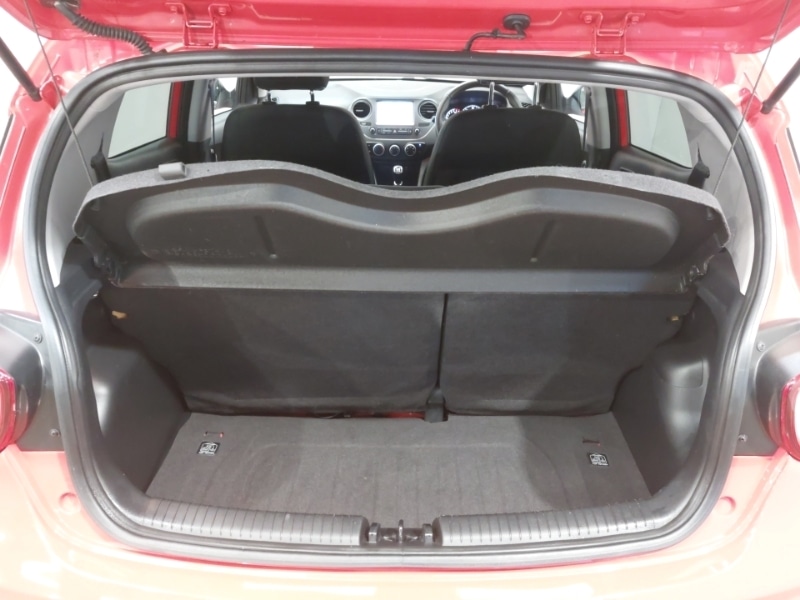 Used Hyundai i10 2019 for sale - 77228775: Photo 8