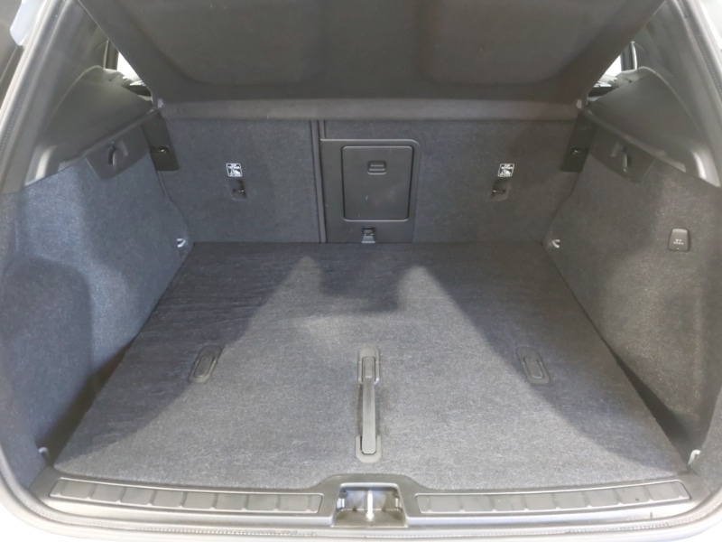 Used Volvo XC40 2024 for sale - 76195466: Photo 8