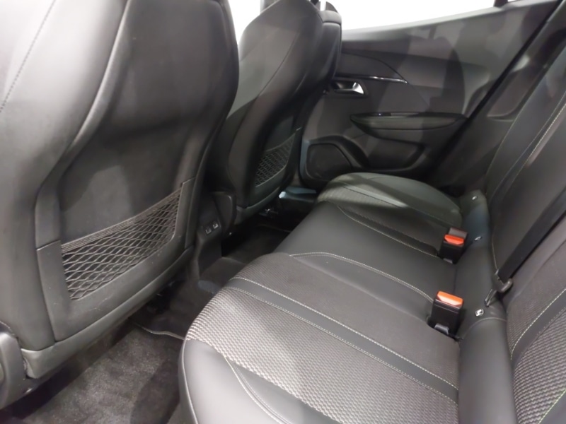 Used Peugeot 2008 2023 for sale - 76713633: Photo 6