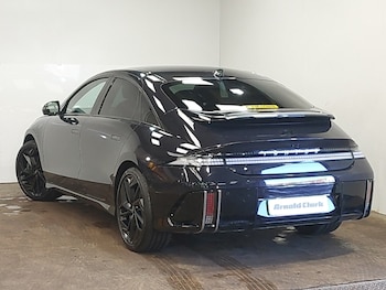 Used Hyundai IONIQ 6 2023 for sale - 78033131: Photo