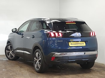 Used Peugeot 3008 2023 for sale - 78804023: Photo