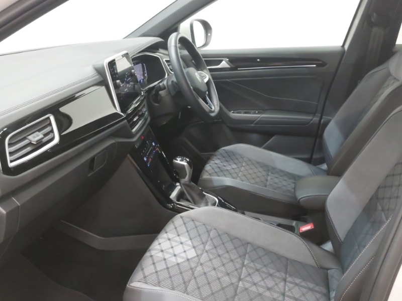 Used Volkswagen T-Roc 2024 for sale - 77522652: Photo 5