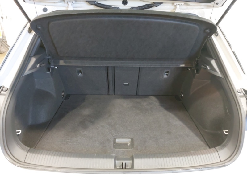 Used Volkswagen T-Roc 2024 for sale - 77522652: Photo 8