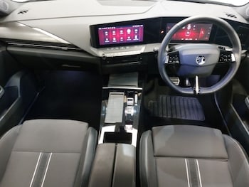 Used Vauxhall Astra 2023 for sale - 78342591: Photo