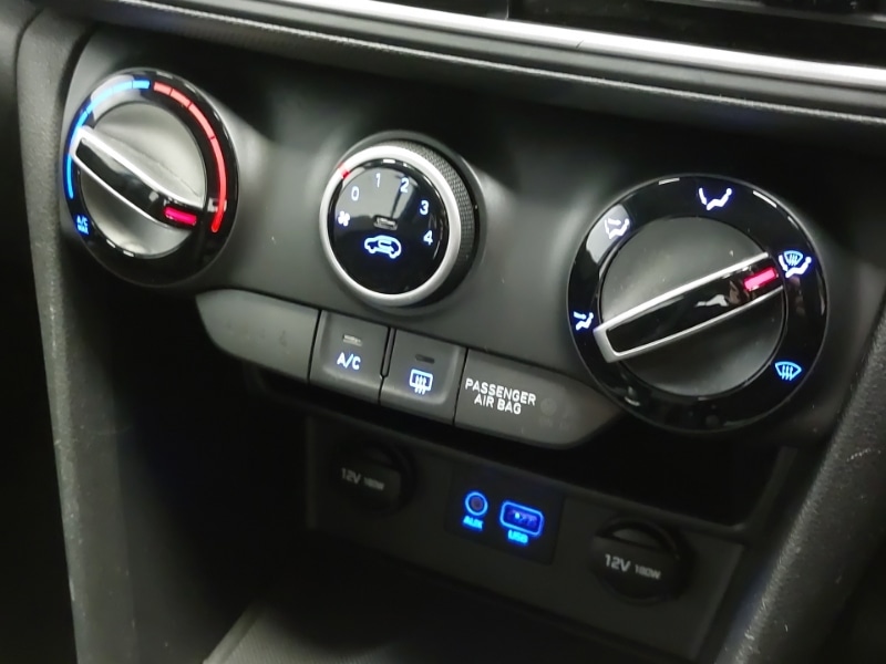 Used Hyundai KONA 2018 for sale - 76795582: Photo 13